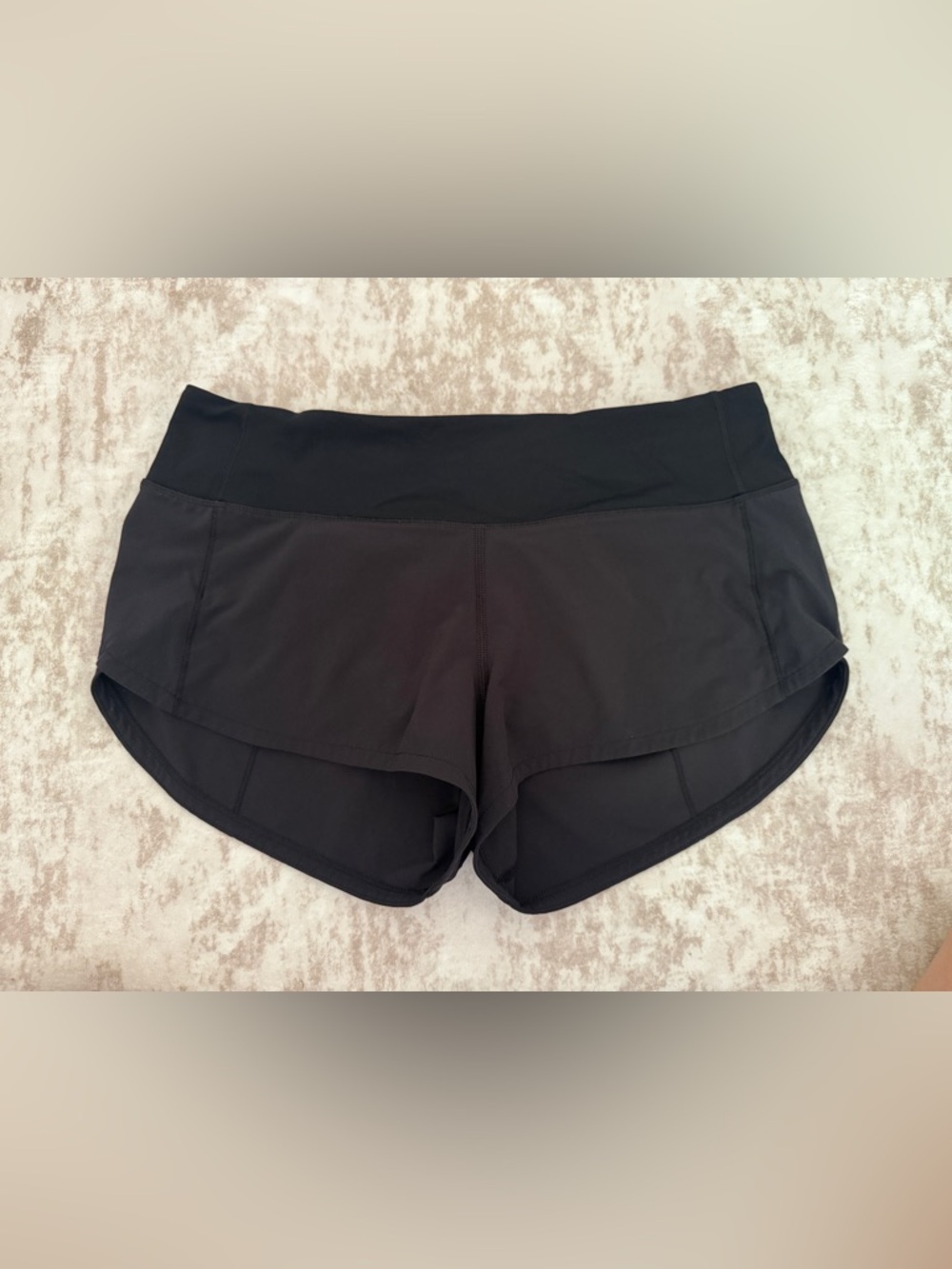 Lululemon Speed Up Shorts Low Rise 2.5” Black Size 4